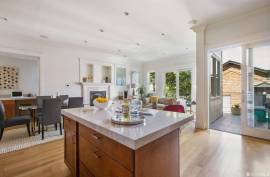 1052 Haight St San Francisco, CA 94117