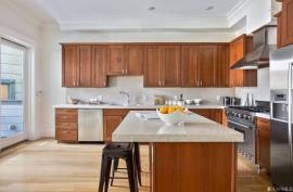1052 Haight St San Francisco, CA 94117