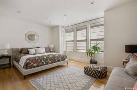 1052 Haight St San Francisco, CA 94117