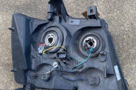 OEM Left GM Chevy Chevrolet Suburban Tahoe Avalanc