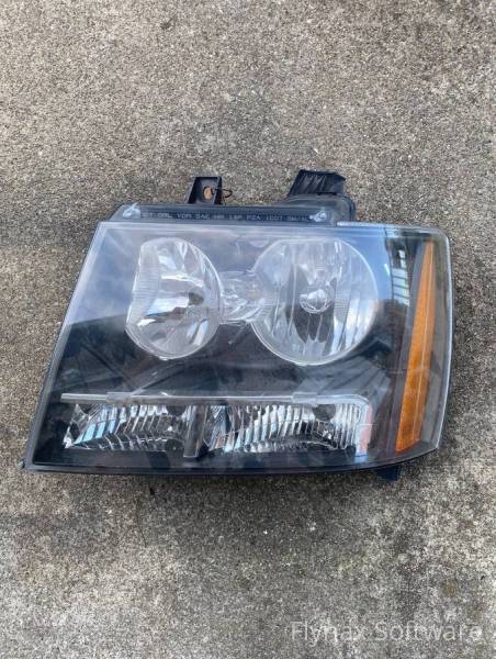 OEM Left GM Chevy Chevrolet Suburban Tahoe Avalanc