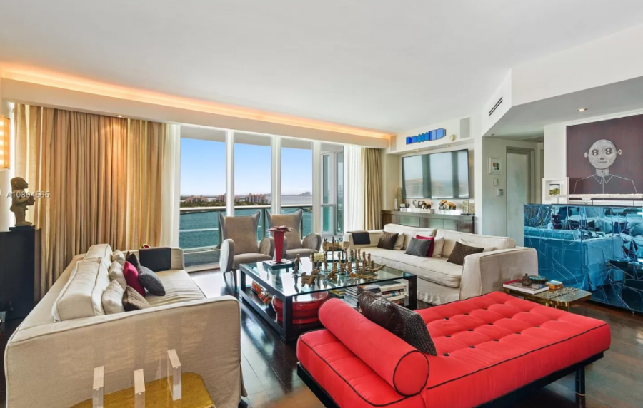 house Murano at Portofino in South Beach