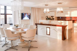 This elegant, sophisticated condo