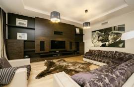 5bds 6ba 11290sqft- House for sale