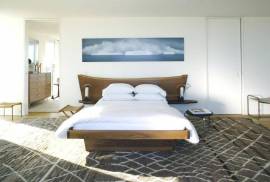 The Ultra Modern Dune Road Residence