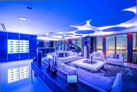Luxury Penthouse Hollywood