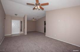 823 Duncan St 48