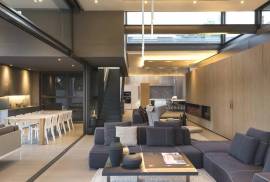 Luxury Hollywood Residence
