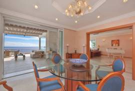 Luxury 14th floor  Apartment