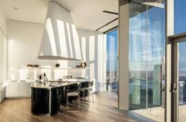 Trophy two-level penthouse