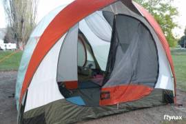 Field & Stream 10\'x18\' Estate 8 Person Dome 