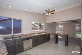 823 Duncan St 48