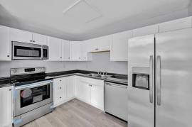 3 bds 2 ba 2442 sqft- House for sale