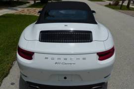 Porsche 911 Carrera Cabriolet RWD