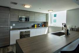 2 bd 3 ba 1686 sqft- Condo for sale