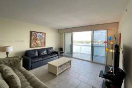 2 bd 2 ba 1380 sqft- Condo for sale