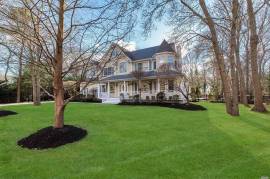 BREATHTAKING SAYVILLE HOME- HUGE PRICE BREAK