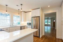 2 bds 2 ba 1225 sqft- House for sale