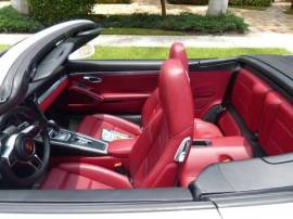 Porsche 911 Carrera Cabriolet RWD